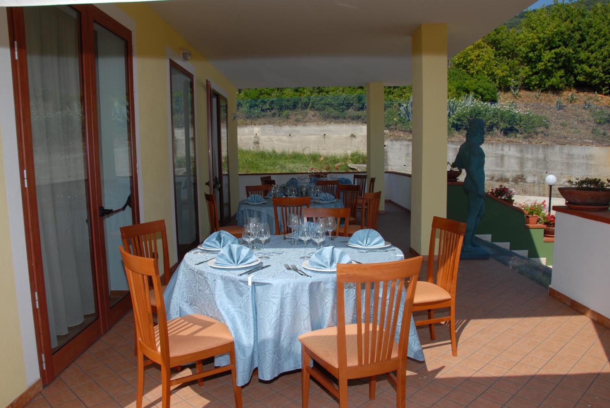 Real Asturias Hotel Acquappesa Exterior photo